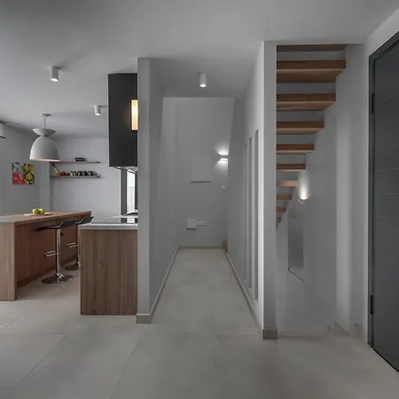 Blue Haven Вилла Полихроно